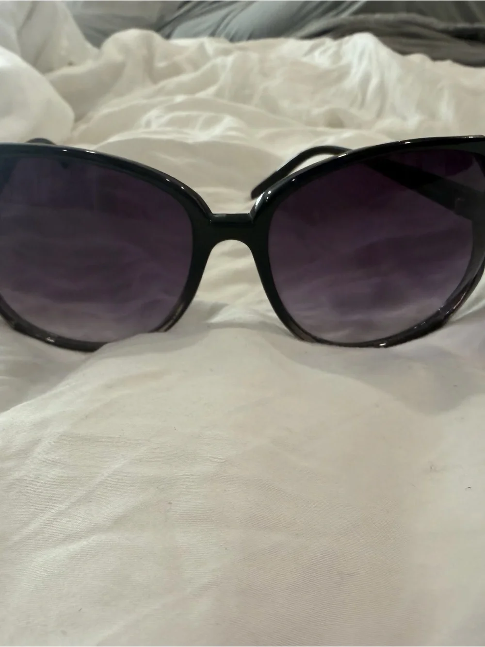 Lucky Brand Black Sunglasses with Gradient Dark Lenses